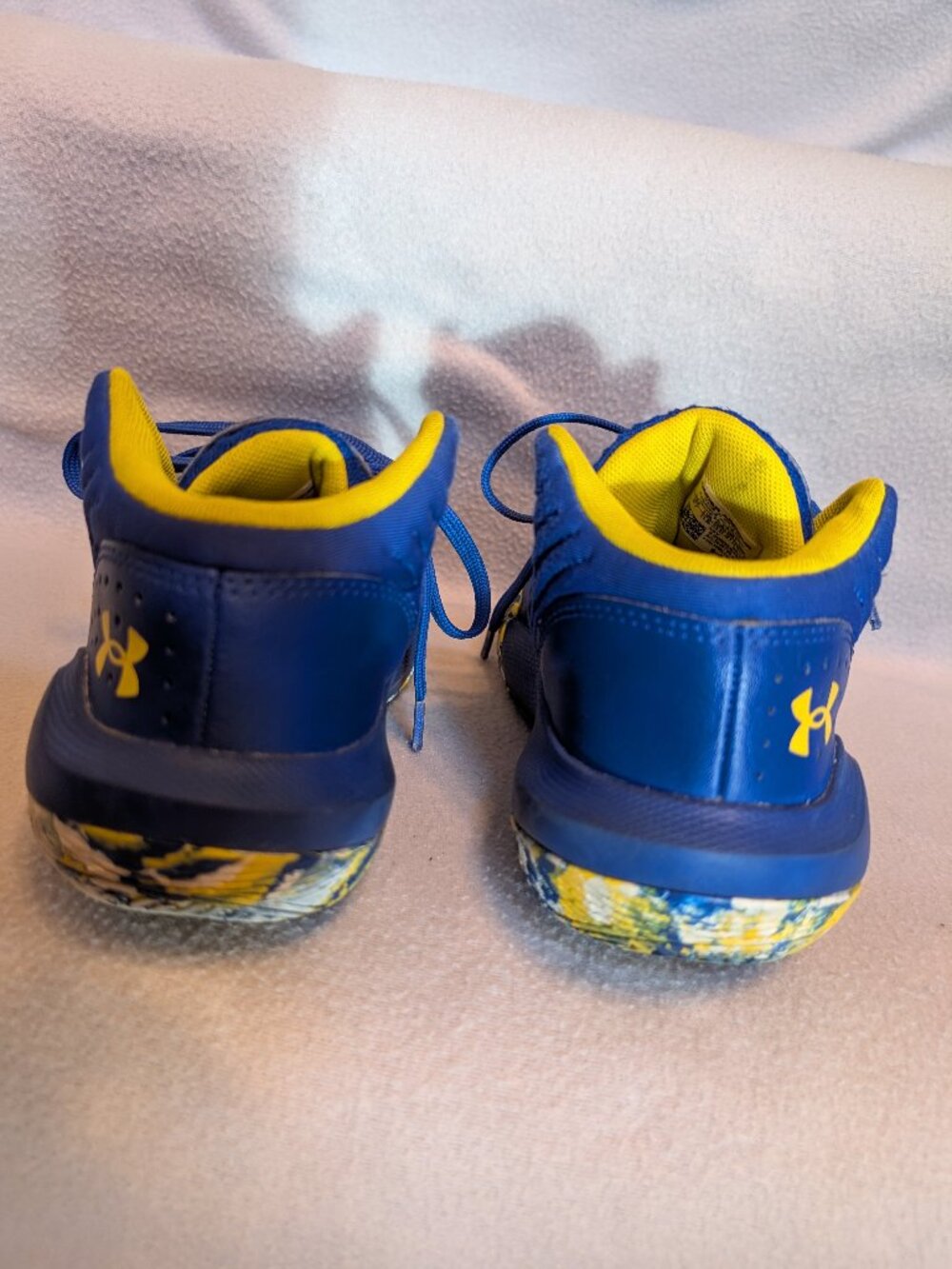 Lot! 2 pair Under Armour Shoes Sneakers Size 2Y blue yellow gray - Picture 5 of 16